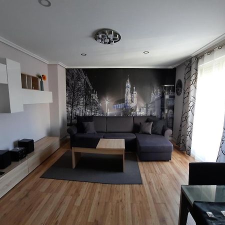 Estudio Centro Логроньо Экстерьер фото
