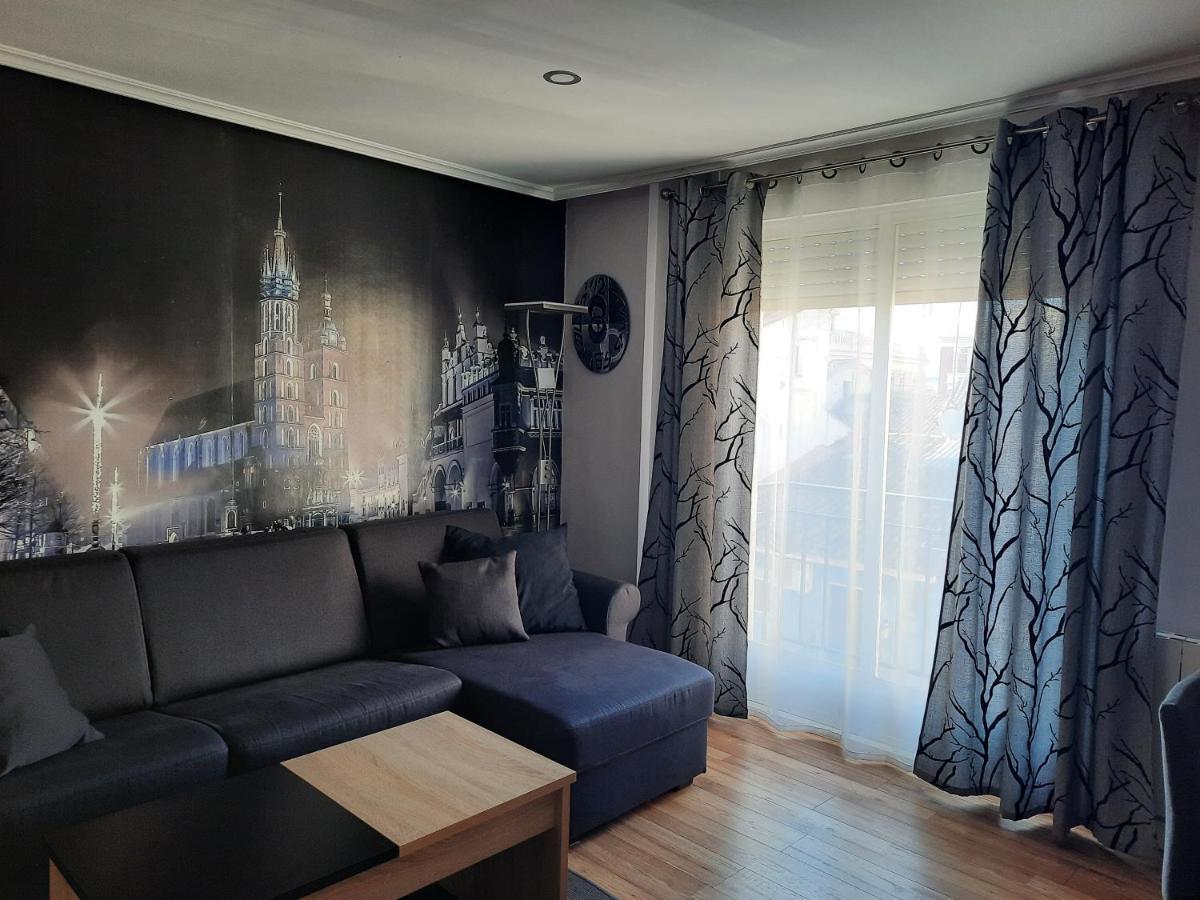 Estudio Centro Логроньо Экстерьер фото